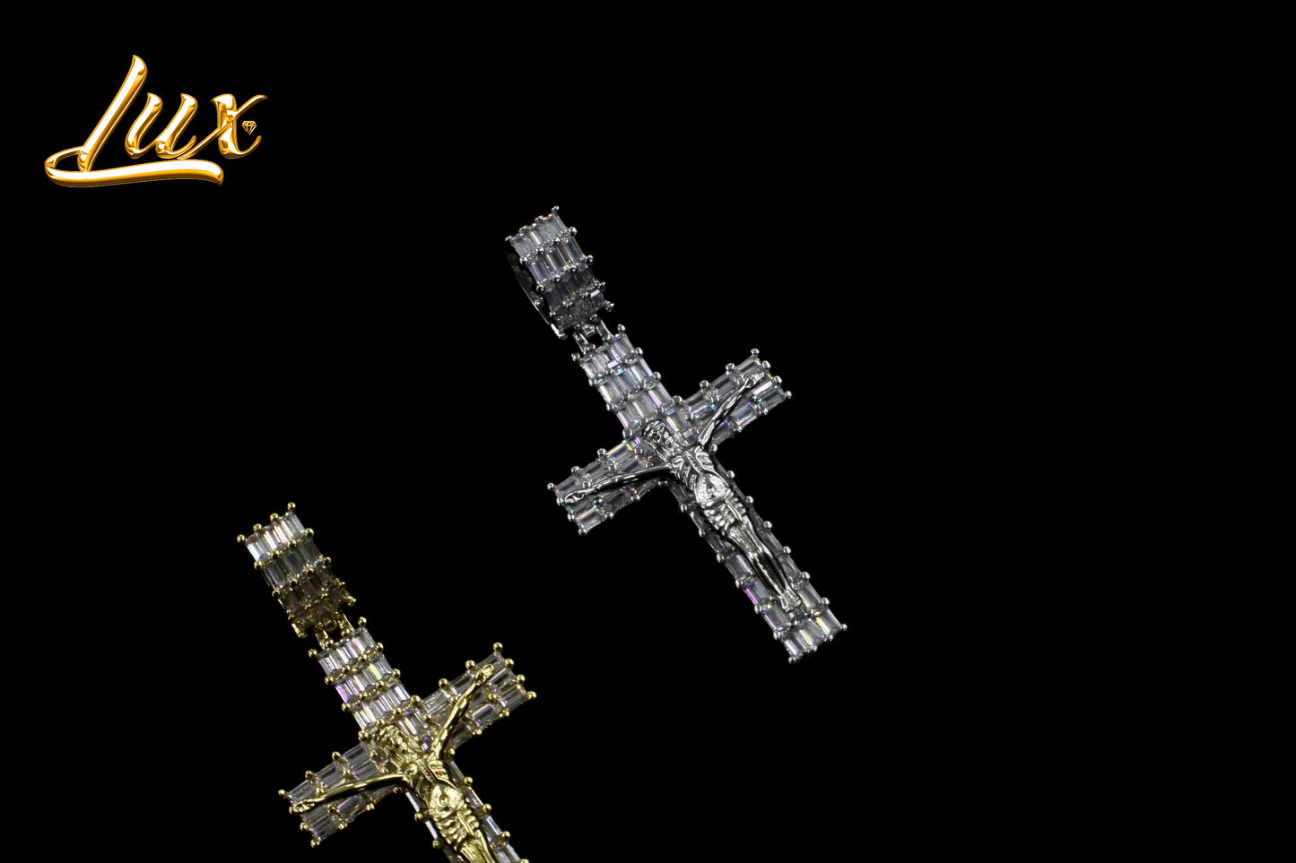 ¡BAGUETTE CROSS PENDANT!